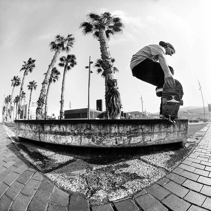 Martin-Crooked-Tailgrab_preview_blog-LRG